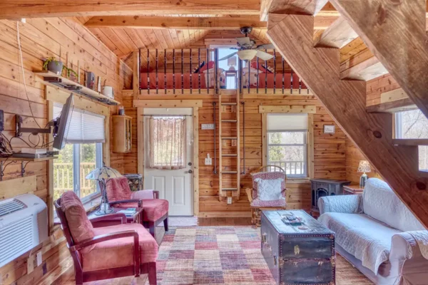 red-roof-retreats-red-roof-log-cabin-goreville-il-2025-02