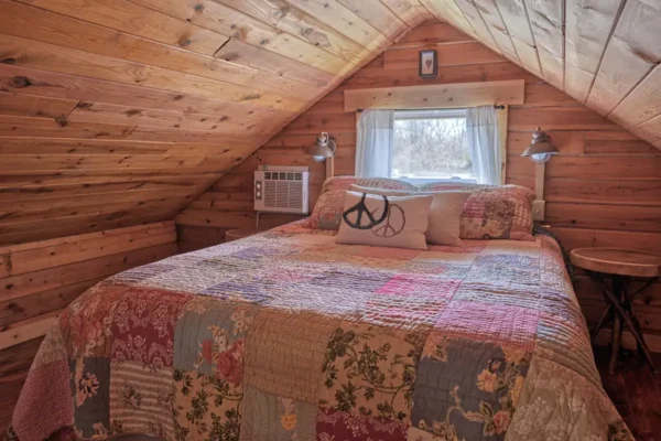 red-roof-retreats-red-roof-log-cabin-goreville-il-2025-08-edited