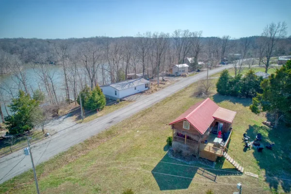 red-roof-retreats-red-roof-log-cabin-goreville-il-2025-18