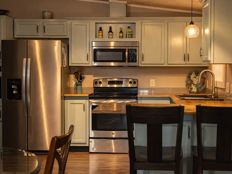 red-roof-retreats-natures-way-getaway-cabin-goreville-il-42