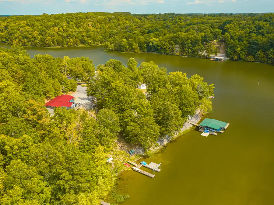 red-roof-retreats-natures-way-getaway-cabin-goreville-il-48